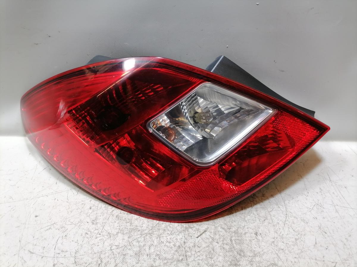 Opel Corsa D original R&uuml;cklicht R&uuml;ckleuchte Schlussleuchte links 5-T&uuml;rer Bj.2011